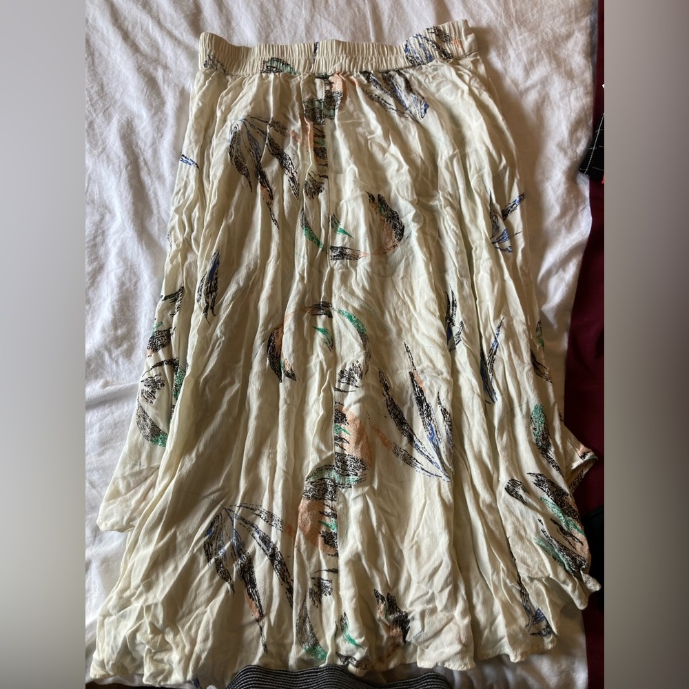 O’Neill Cream Patterned Skirt, XL